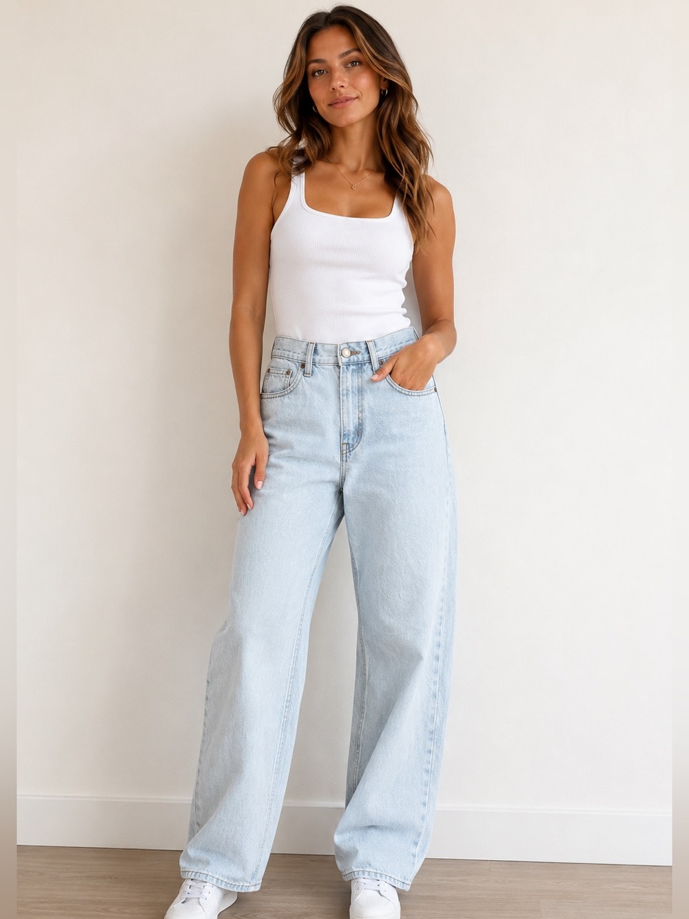 Levi’s Light Wash High-Waisted Straight Leg Jeans Size 25